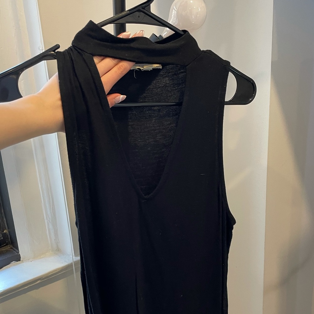 Black Cut Out Neck Tank Top Size S